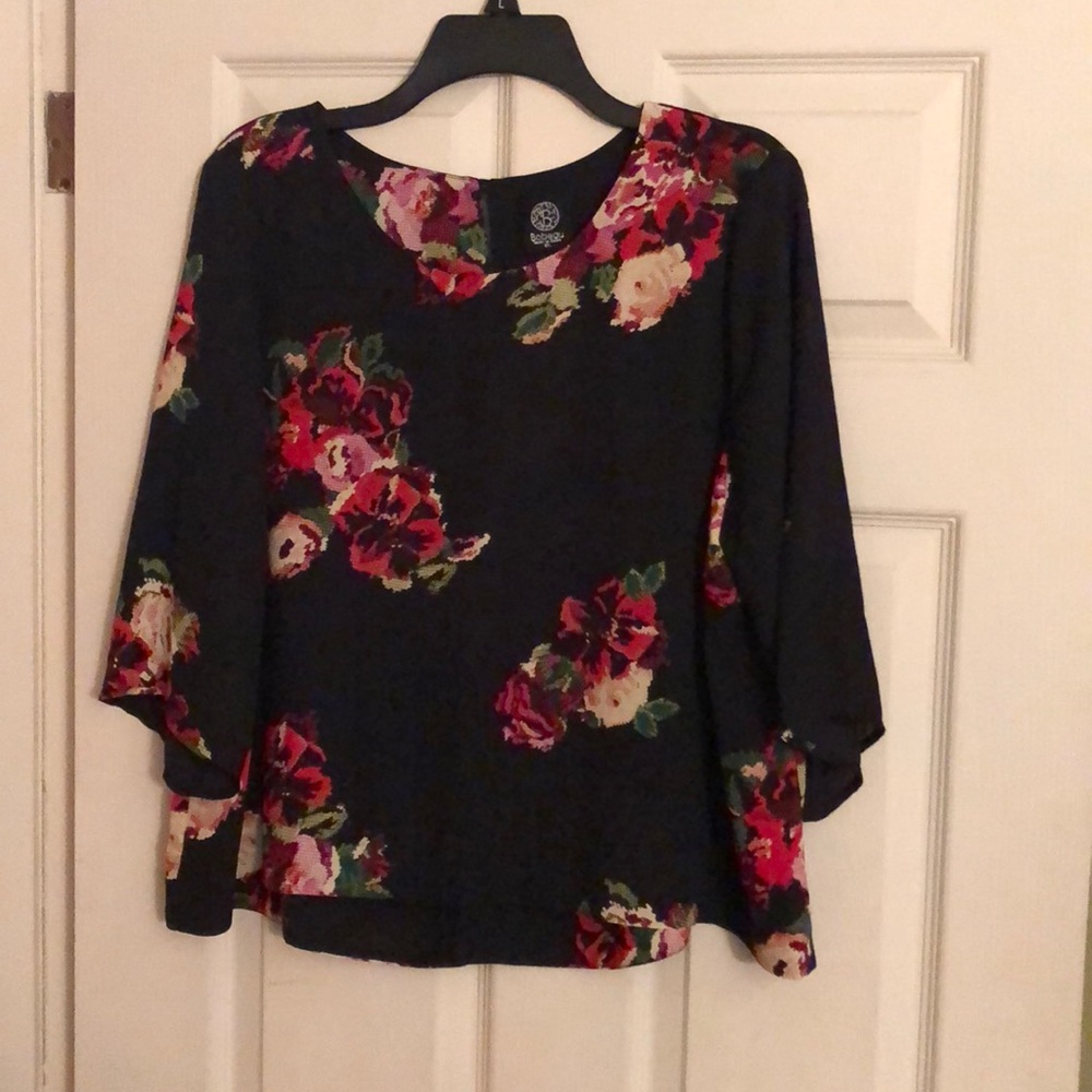 New without tags Bobeau crop top  (3 for $20)